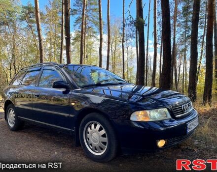 Синий Ауди А4, объемом двигателя 1.8 л и пробегом 300 тыс. км за 3600 $, фото 1 на Automoto.ua