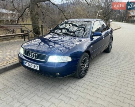 Синій Ауді А4, об'ємом двигуна 1.78 л та пробігом 240 тис. км за 2450 $, фото 1 на Automoto.ua