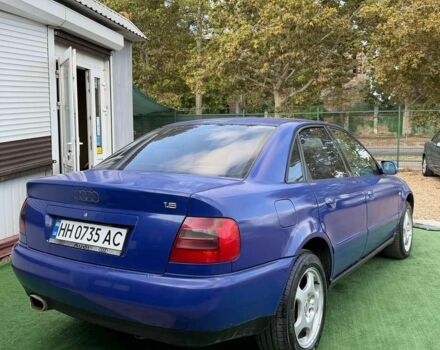Синій Ауді А4, об'ємом двигуна 1.8 л та пробігом 456 тис. км за 1850 $, фото 1 на Automoto.ua