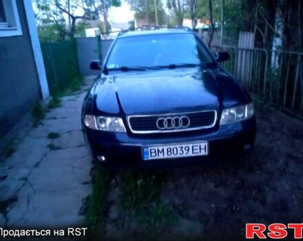 Синий Ауди А4, объемом двигателя 2.5 л и пробегом 236 тыс. км за 3500 $, фото 1 на Automoto.ua