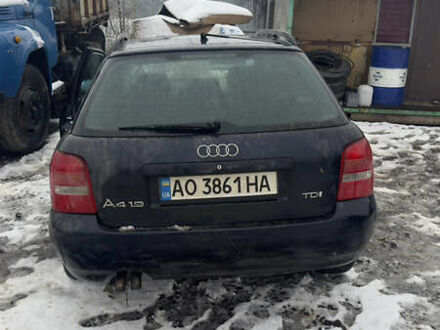 Синий Ауди А4, объемом двигателя 1.9 л и пробегом 367 тыс. км за 1800 $, фото 1 на Automoto.ua
