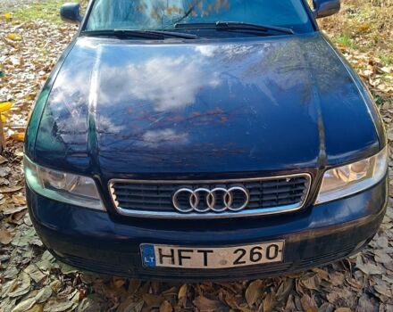 Ауди А4 2000 в Славянске на Automoto.ua Синий Ауди А4, объемом двигателя 0 л и пробегом 424 тыс. км за 2500 $, фото 1 на Automoto.ua