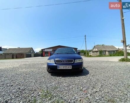 Синій Ауді А4, об'ємом двигуна 1.6 л та пробігом 400 тис. км за 3300 $, фото 1 на Automoto.ua