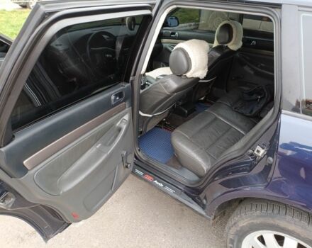 Синій Ауді А4, об'ємом двигуна 1.6 л та пробігом 337 тис. км за 4673 $, фото 1 на Automoto.ua