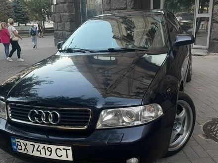 Синий Ауди А4, объемом двигателя 1.9 л и пробегом 356 тыс. км за 3200 $, фото 1 на Automoto.ua