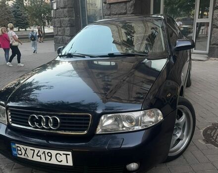 Синій Ауді А4, об'ємом двигуна 1.9 л та пробігом 356 тис. км за 3200 $, фото 1 на Automoto.ua