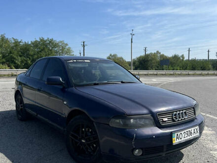 Синій Ауді А4, об'ємом двигуна 1.8 л та пробігом 405 тис. км за 2200 $, фото 1 на Automoto.ua