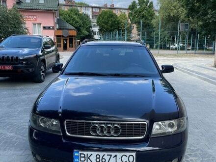 Синій Ауді А4, об'ємом двигуна 1.9 л та пробігом 370 тис. км за 3750 $, фото 1 на Automoto.ua