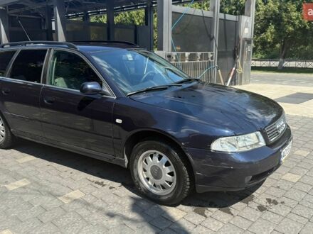 Синий Ауди А4, объемом двигателя 1.9 л и пробегом 210 тыс. км за 3700 $, фото 1 на Automoto.ua