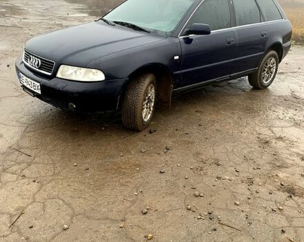 Синій Ауді А4, об'ємом двигуна 2.5 л та пробігом 130 тис. км за 3000 $, фото 1 на Automoto.ua