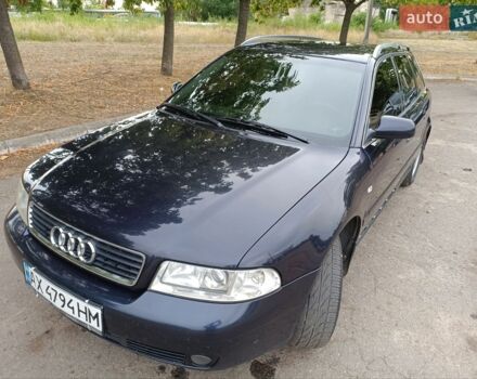 Синій Ауді А4, об'ємом двигуна 1.9 л та пробігом 316 тис. км за 4500 $, фото 1 на Automoto.ua