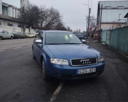 Синий Ауди А4, объемом двигателя 2.5 л и пробегом 345 тыс. км за 1950 $, фото 1 на Automoto.ua