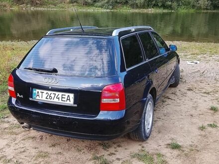 Синий Ауди А4, объемом двигателя 1.6 л и пробегом 248 тыс. км за 3700 $, фото 1 на Automoto.ua