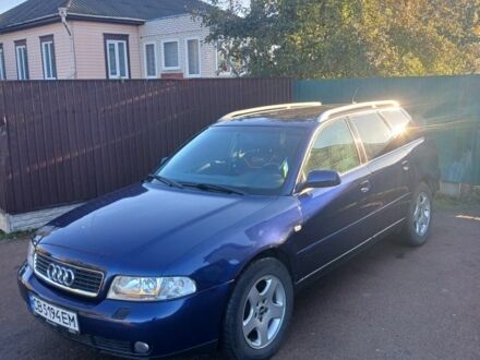 Синий Ауди А4, объемом двигателя 2.5 л и пробегом 360 тыс. км за 4500 $, фото 1 на Automoto.ua