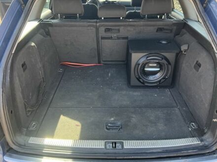 Синий Ауди А4, объемом двигателя 1.9 л и пробегом 358 тыс. км за 3234 $, фото 1 на Automoto.ua