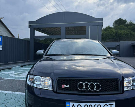 Синий Ауди А4, объемом двигателя 2 л и пробегом 340 тыс. км за 5700 $, фото 1 на Automoto.ua