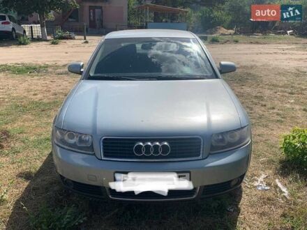 Ауді А4 2001 у Врадиевке на Automoto.ua Синій Ауді А4, об'ємом двигуна 1.98 л та пробігом 203 тис. км за 4100 $, фото 1 на Automoto.ua