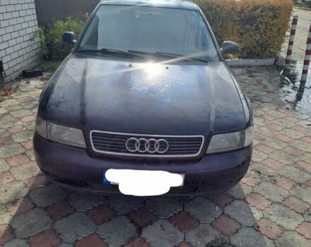 Ауді А4 2001 у Изюме на Automoto.ua Синій Ауді А4, об'ємом двигуна 2.5 л та пробігом 223 тис. км за 629 $, фото 1 на Automoto.ua