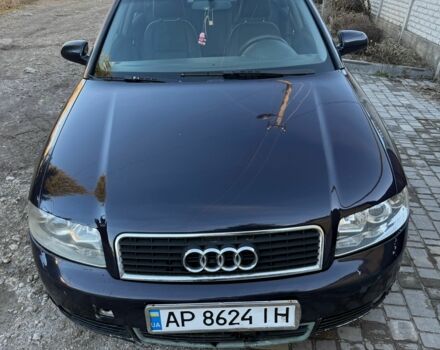 Синий Ауди А4, объемом двигателя 1.8 л и пробегом 300 тыс. км за 4000 $, фото 1 на Automoto.ua