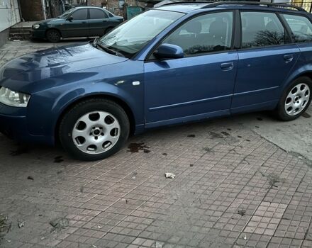 Синий Ауди А4, объемом двигателя 1.9 л и пробегом 360 тыс. км за 3500 $, фото 1 на Automoto.ua