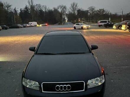 Синій Ауді А4, об'ємом двигуна 1.6 л та пробігом 335 тис. км за 5500 $, фото 1 на Automoto.ua