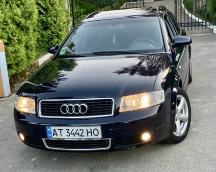 Синій Ауді А4, об'ємом двигуна 2 л та пробігом 301 тис. км за 4600 $, фото 1 на Automoto.ua