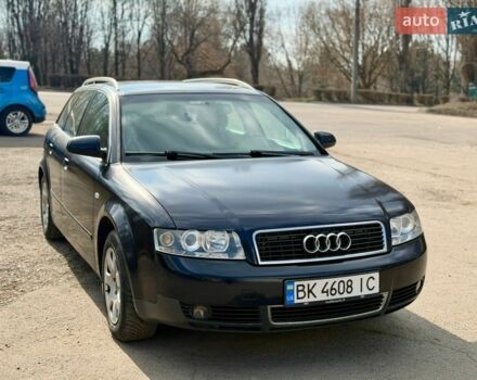 Синій Ауді А4, об'ємом двигуна 1.9 л та пробігом 300 тис. км за 4200 $, фото 1 на Automoto.ua