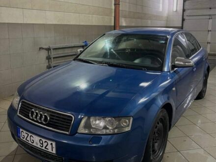Синий Ауди А4, объемом двигателя 2.5 л и пробегом 320 тыс. км за 2850 $, фото 1 на Automoto.ua
