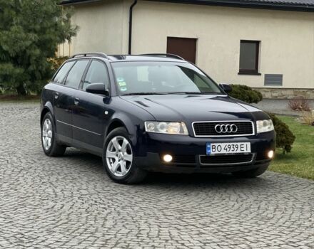 Синий Ауди А4, объемом двигателя 2 л и пробегом 202 тыс. км за 4300 $, фото 1 на Automoto.ua