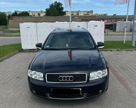 Синий Ауди А4, объемом двигателя 0 л и пробегом 240 тыс. км за 5400 $, фото 1 на Automoto.ua