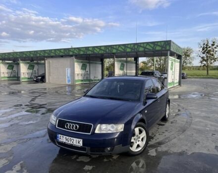 Синий Ауди А4, объемом двигателя 2 л и пробегом 230 тыс. км за 4300 $, фото 1 на Automoto.ua