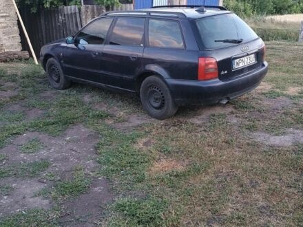 Синий Ауди А4, объемом двигателя 0 л и пробегом 134 тыс. км за 1300 $, фото 1 на Automoto.ua