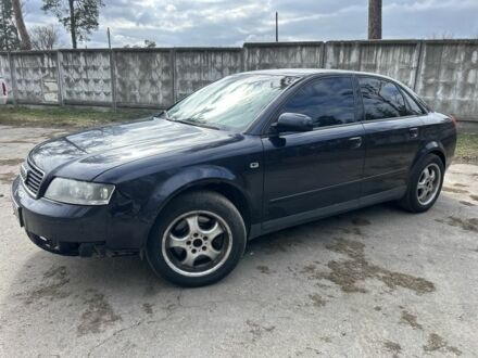 Синій Ауді А4, об'ємом двигуна 2.5 л та пробігом 300 тис. км за 1650 $, фото 1 на Automoto.ua