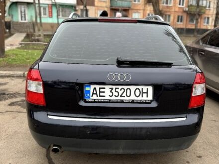 Синий Ауди А4, объемом двигателя 2 л и пробегом 157 тыс. км за 6500 $, фото 1 на Automoto.ua