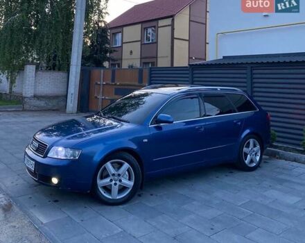 Синій Ауді А4, об'ємом двигуна 2.5 л та пробігом 450 тис. км за 4200 $, фото 1 на Automoto.ua