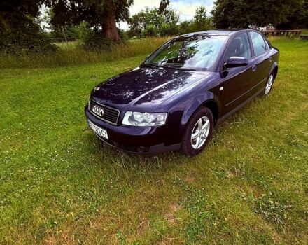 Синій Ауді А4, об'ємом двигуна 1.6 л та пробігом 270 тис. км за 4999 $, фото 1 на Automoto.ua