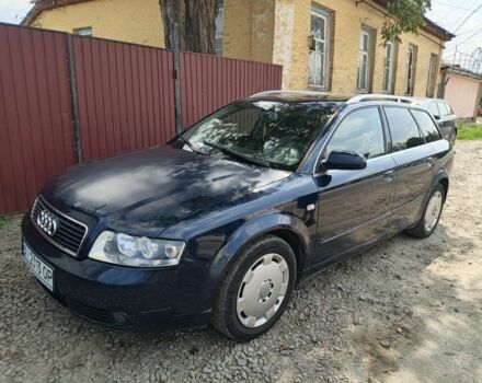 Синій Ауді А4, об'ємом двигуна 2 л та пробігом 285 тис. км за 2950 $, фото 1 на Automoto.ua