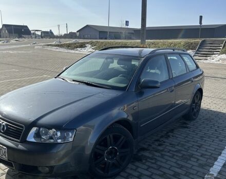 Синий Ауди А4, объемом двигателя 1.9 л и пробегом 400 тыс. км за 2004 $, фото 1 на Automoto.ua