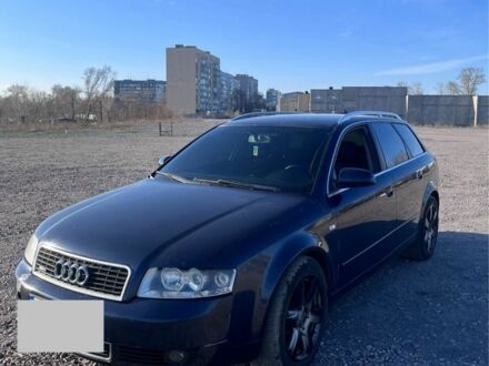Синий Ауди А4, объемом двигателя 2.5 л и пробегом 373 тыс. км за 5500 $, фото 1 на Automoto.ua