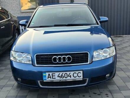 Ауді А4 2004 у Павлограде на Automoto.ua Синій Ауді А4, об'ємом двигуна 1.8 л та пробігом 210 тис. км за 6300 $, фото 1 на Automoto.ua