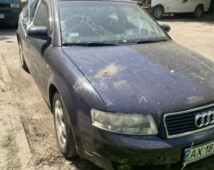 Синій Ауді А4, об'ємом двигуна 2 л та пробігом 325 тис. км за 4500 $, фото 1 на Automoto.ua