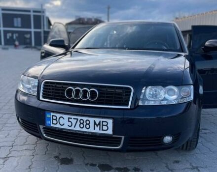 Синий Ауди А4, объемом двигателя 1.6 л и пробегом 221 тыс. км за 5700 $, фото 1 на Automoto.ua