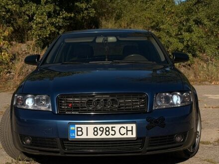 Синий Ауди А4, объемом двигателя 2 л и пробегом 307 тыс. км за 4999 $, фото 1 на Automoto.ua