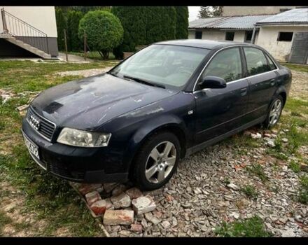 Синий Ауди А4, объемом двигателя 2.5 л и пробегом 330 тыс. км за 2000 $, фото 1 на Automoto.ua