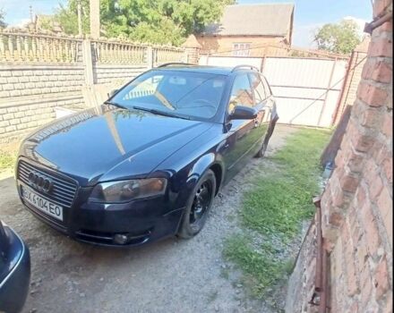 Синий Ауди А4, объемом двигателя 2 л и пробегом 225 тыс. км за 3300 $, фото 1 на Automoto.ua