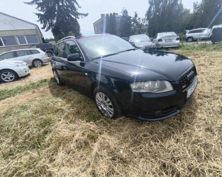 Синий Ауди А4, объемом двигателя 2 л и пробегом 300 тыс. км за 3413 $, фото 1 на Automoto.ua