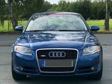Синий Ауди А4, объемом двигателя 2 л и пробегом 155 тыс. км за 1200 $, фото 1 на Automoto.ua