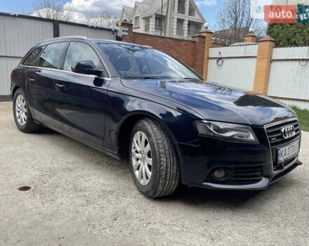Синій Ауді А4, об'ємом двигуна 3 л та пробігом 250 тис. км за 9999 $, фото 1 на Automoto.ua