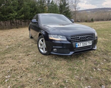 Синий Ауди А4, объемом двигателя 2 л и пробегом 300 тыс. км за 7999 $, фото 1 на Automoto.ua
