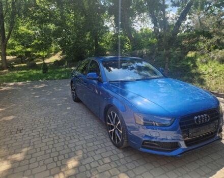 Синий Ауди А4, объемом двигателя 0 л и пробегом 277 тыс. км за 12000 $, фото 1 на Automoto.ua